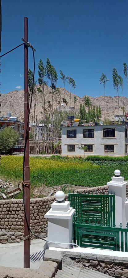 Lhardak Home Stay Leh Exterior photo